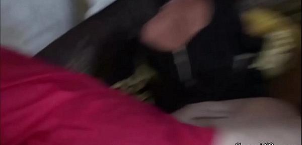 Deutsche reiche  Mutter ruft sich jungen Callboy zum ficken - German MILF Order Young Callboy to Fuck and Cheating Husband